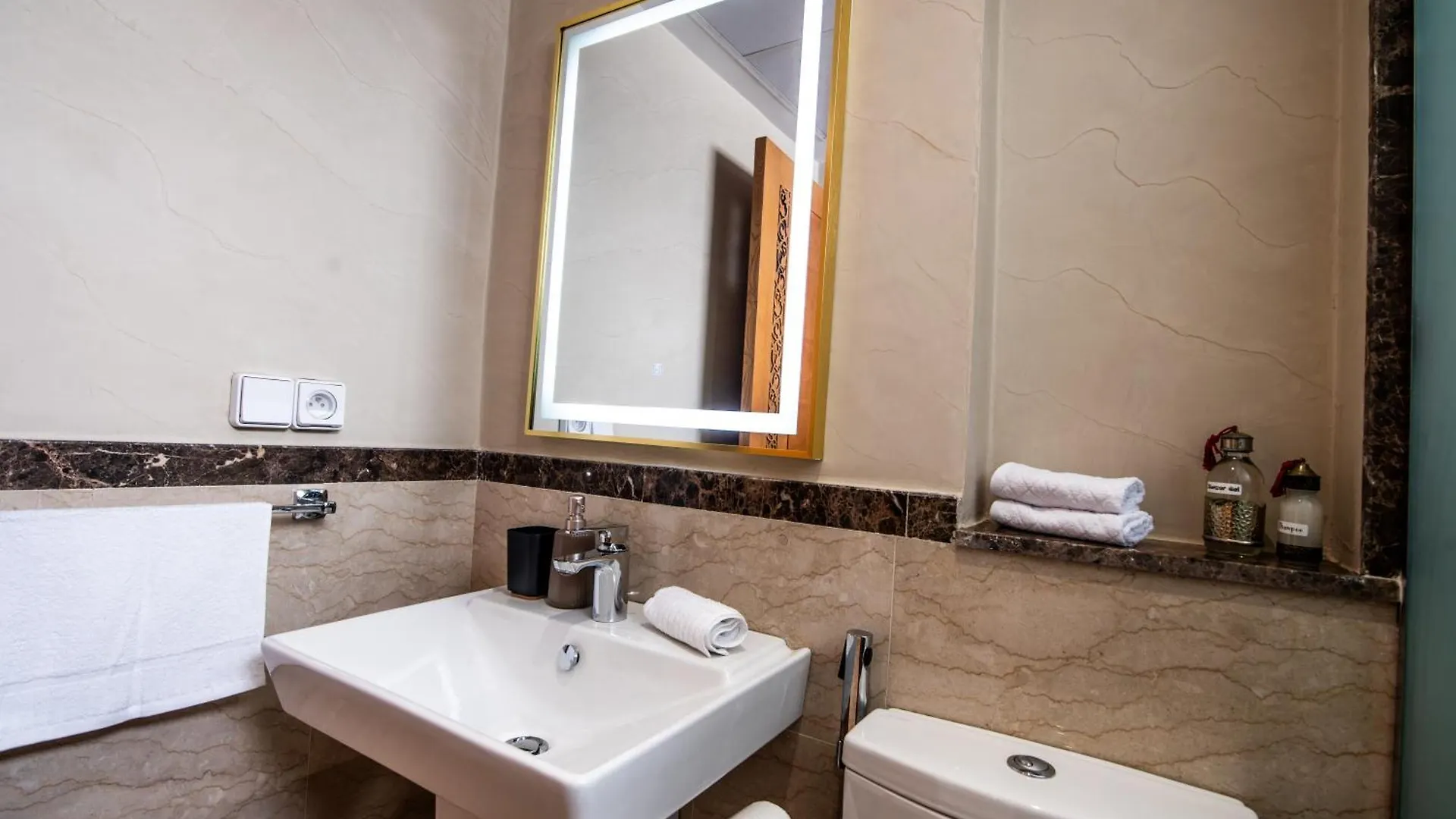 New Luxury Apartment 130Sqm With Seaview Wifi Unlimited With Optical Fiber 阿加迪尔 摩洛哥